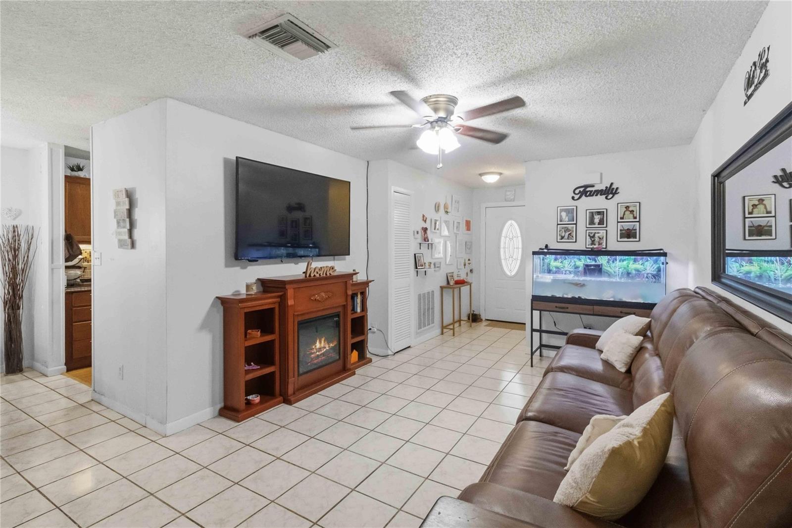 RIVERSIDE ESTATES CORR - Residential