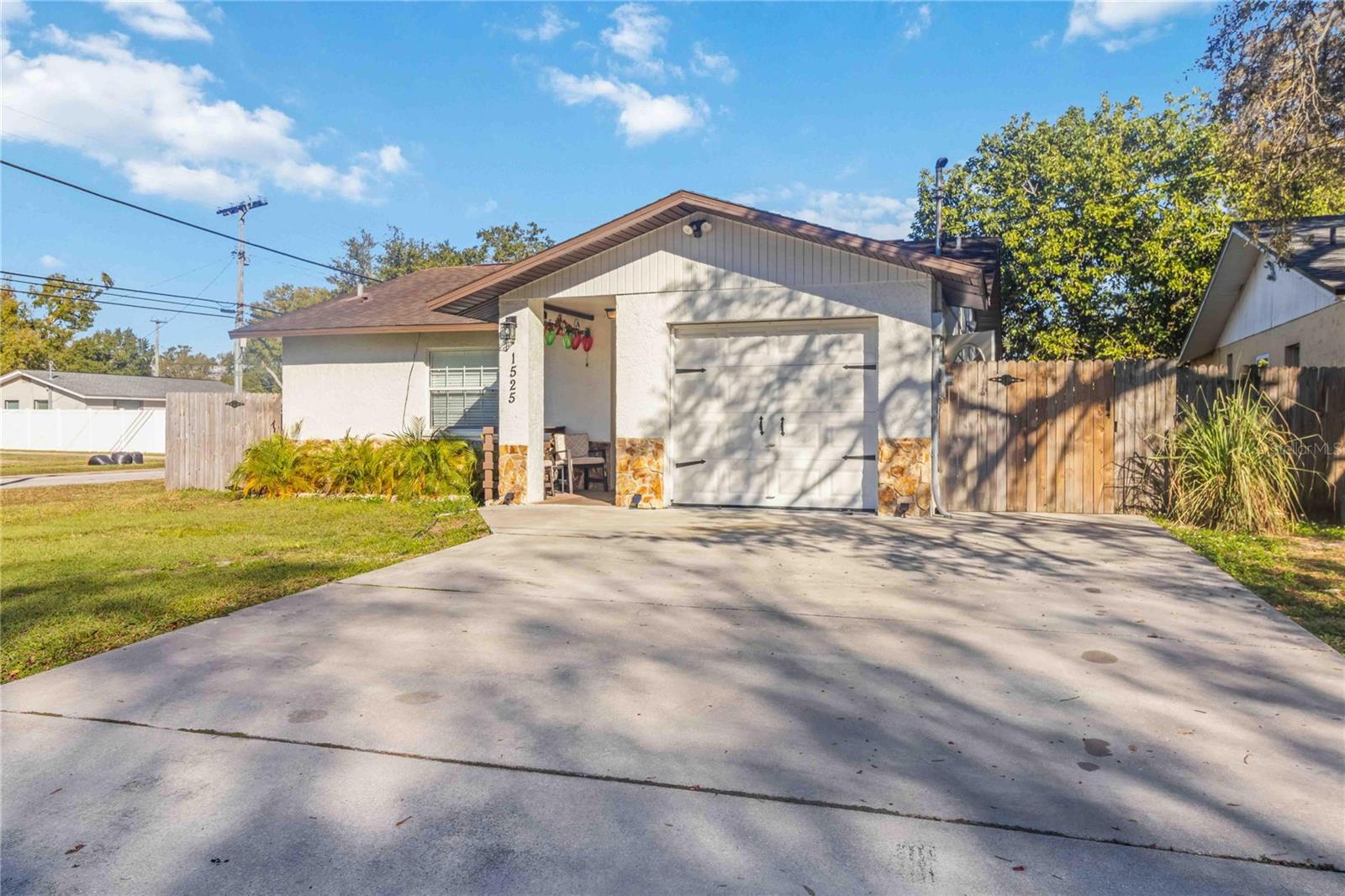 RIVERSIDE ESTATES CORR - Residential