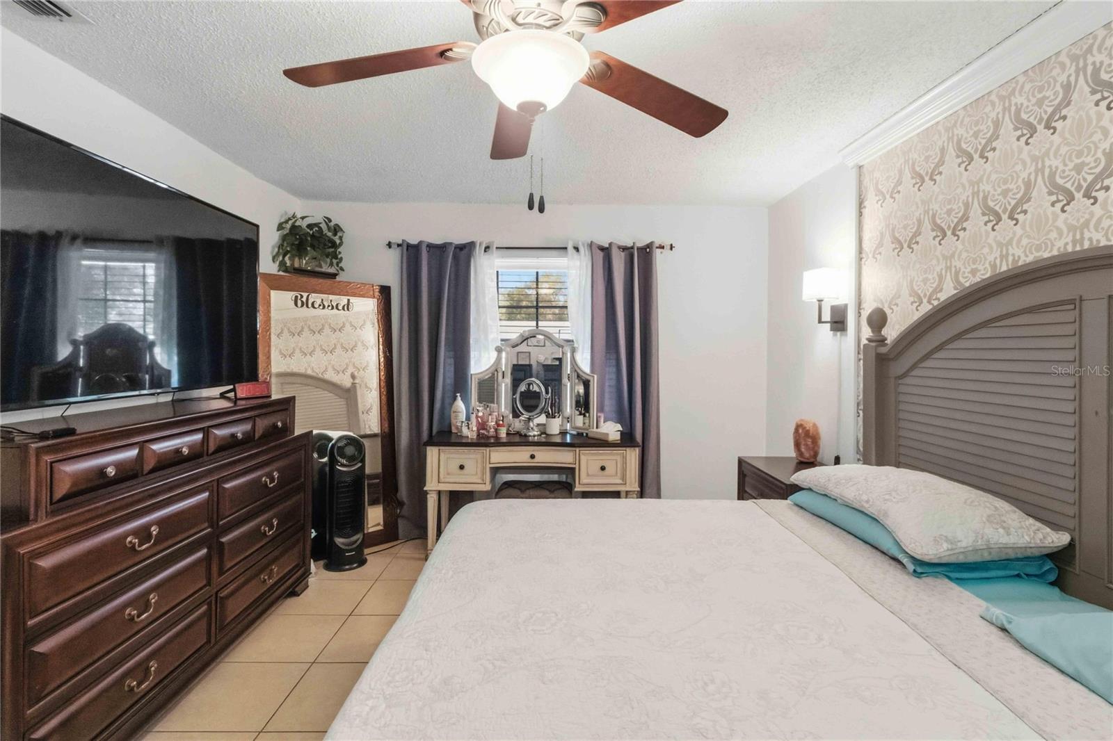 RIVERSIDE ESTATES CORR - Residential