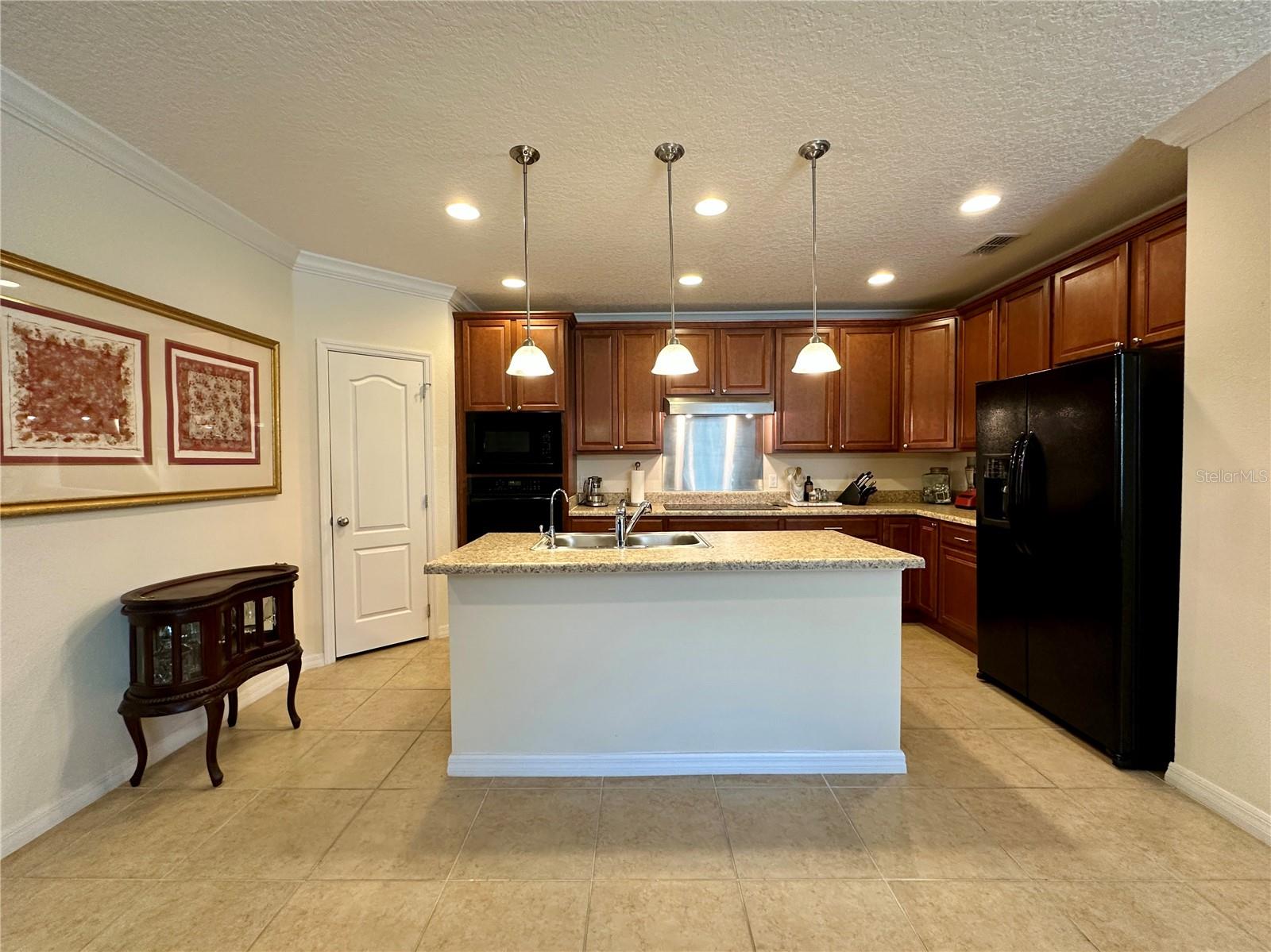 LEESBURG LAGOMAR SHORES - Residential