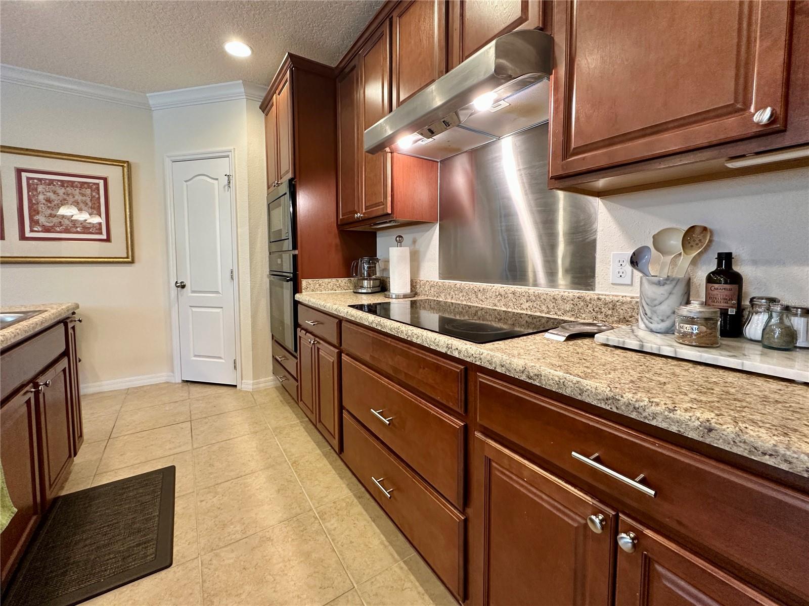 LEESBURG LAGOMAR SHORES - Residential
