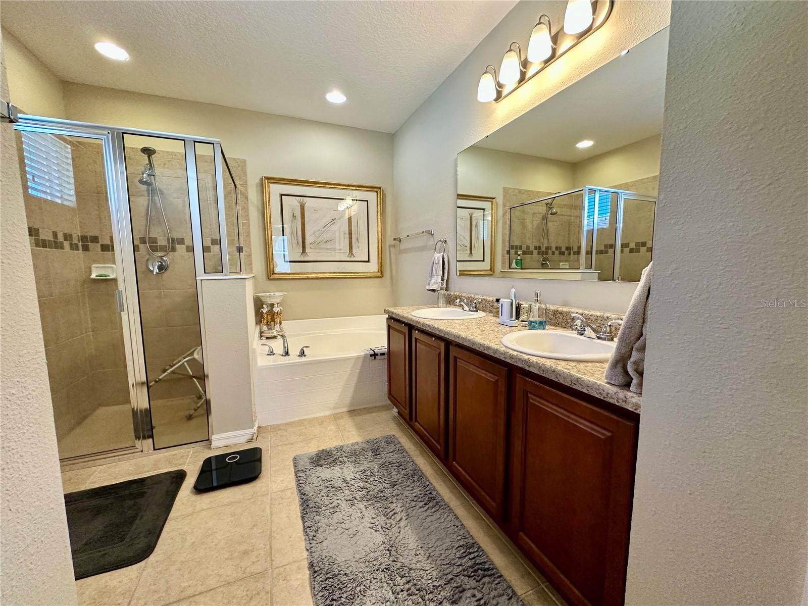 LEESBURG LAGOMAR SHORES - Residential