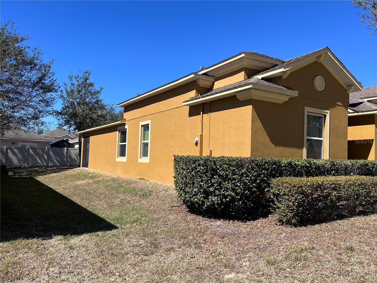 LEESBURG LAGOMAR SHORES - Residential