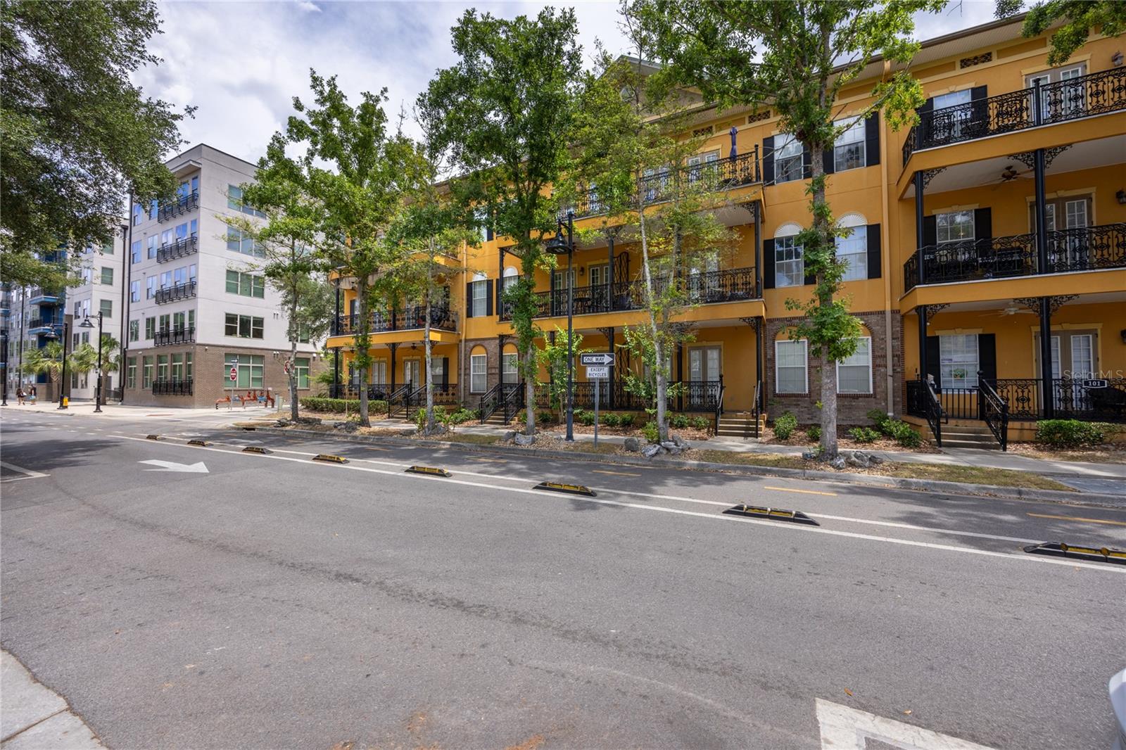 JACKSON SQUARE CONDO - Residential