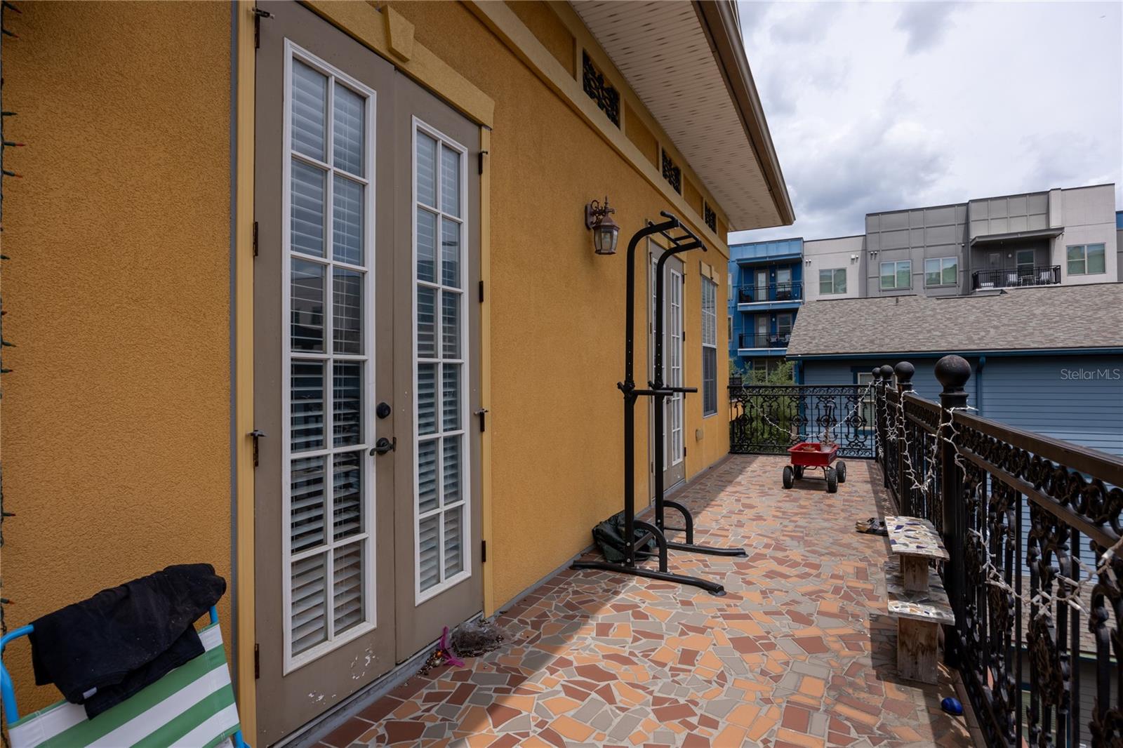 JACKSON SQUARE CONDO - Residential