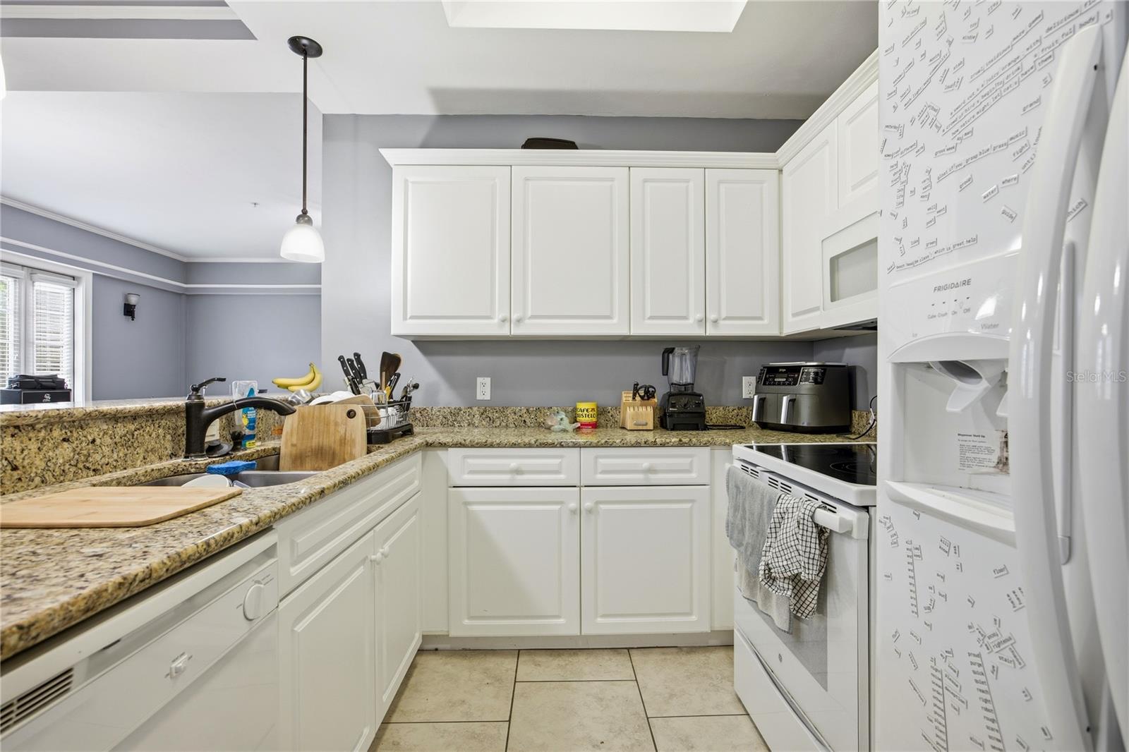 JACKSON SQUARE CONDO - Residential