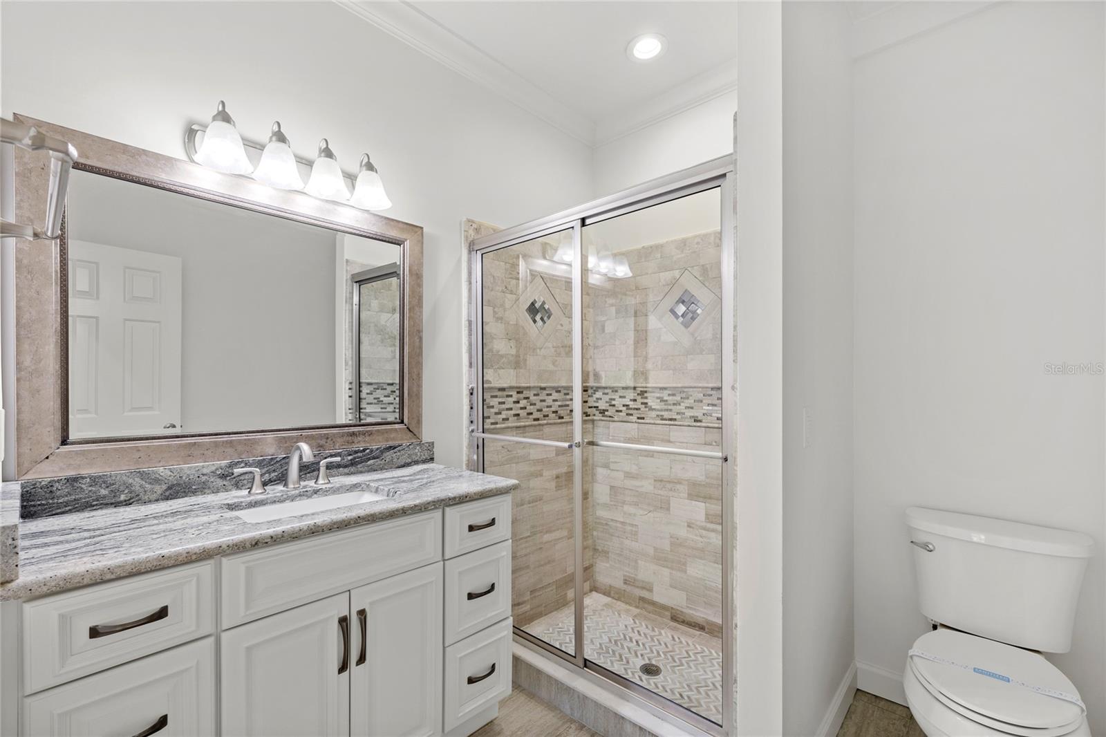 WINDSOR HILL - Residential