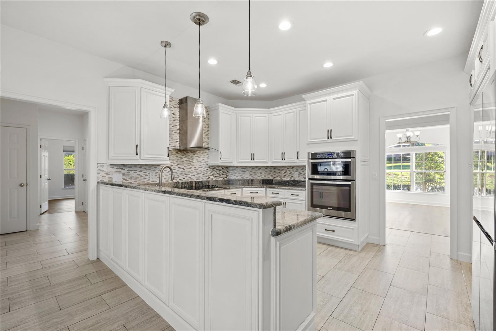 WINDSOR HILL - Residential