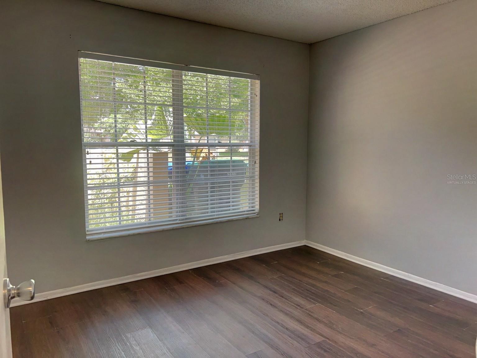 SUSSEX PLACE PH 01 - Residential Lease