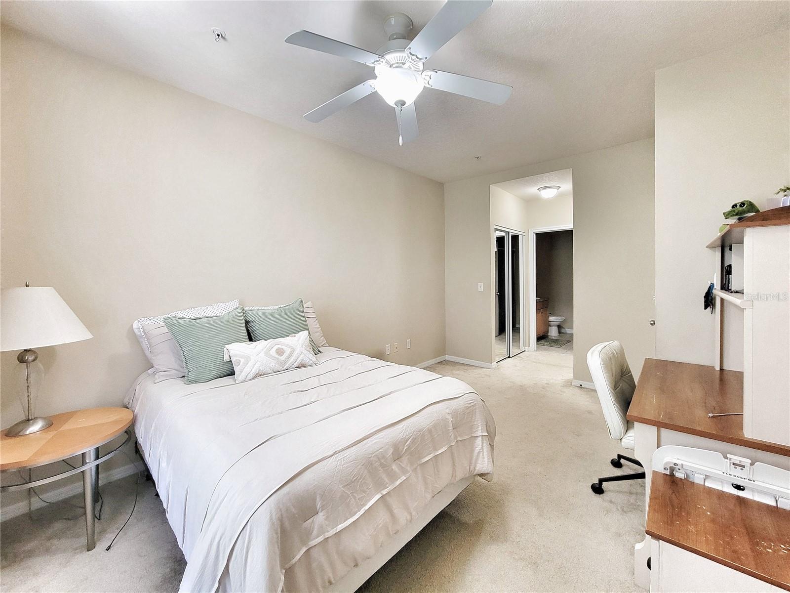 CAMPUS VIEW SOUTH LLC - Residential