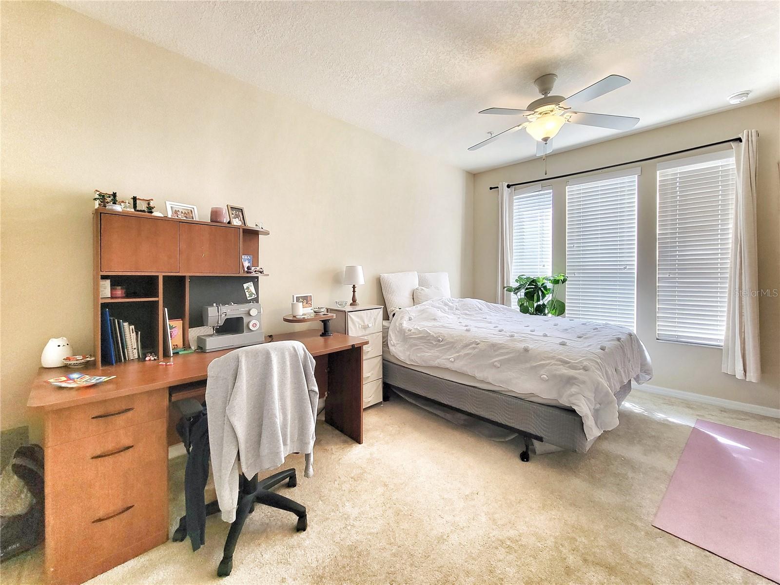 CAMPUS VIEW SOUTH LLC - Residential