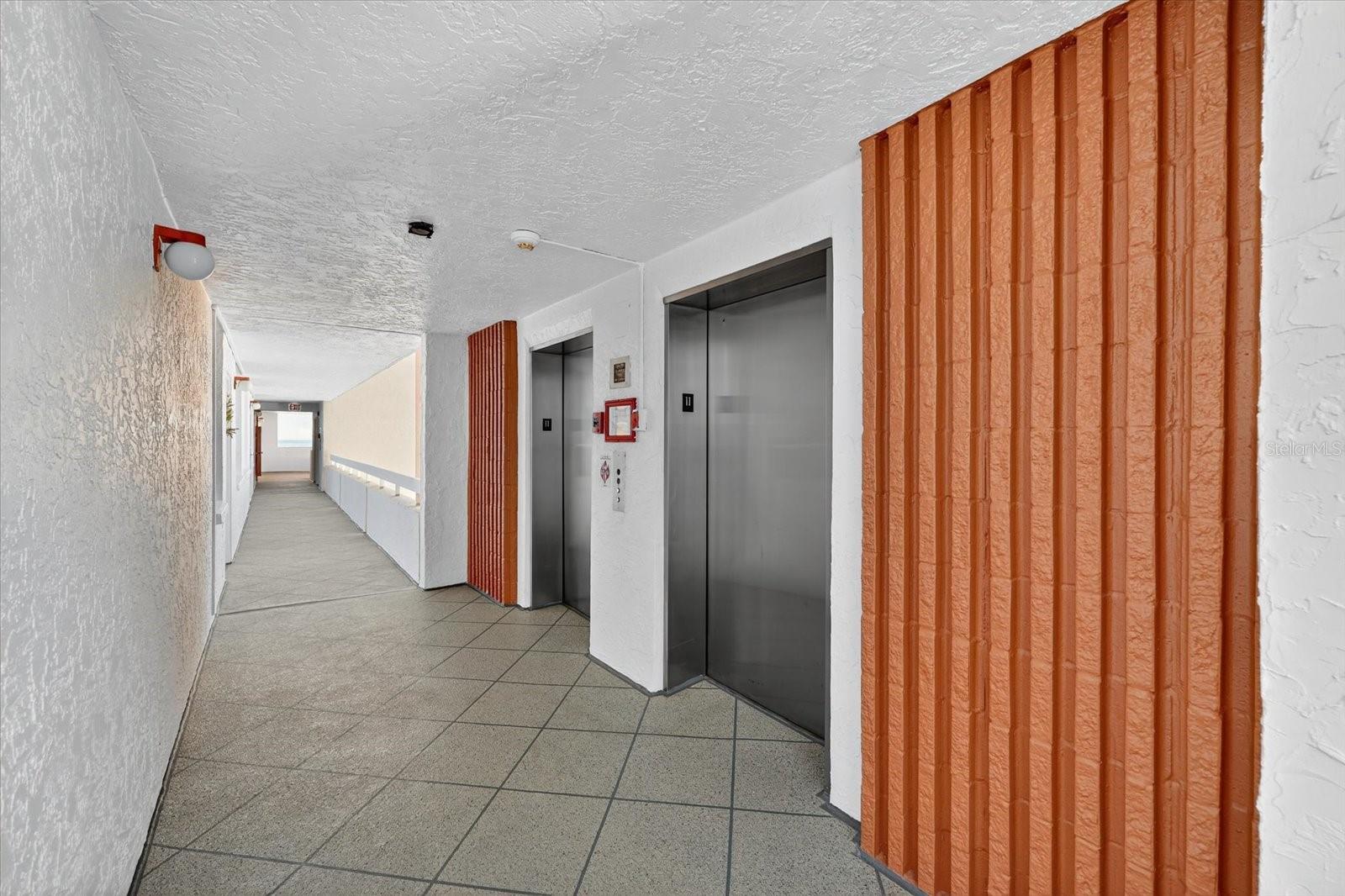 REDINGTON TOWERS 1 CONDO - Residential