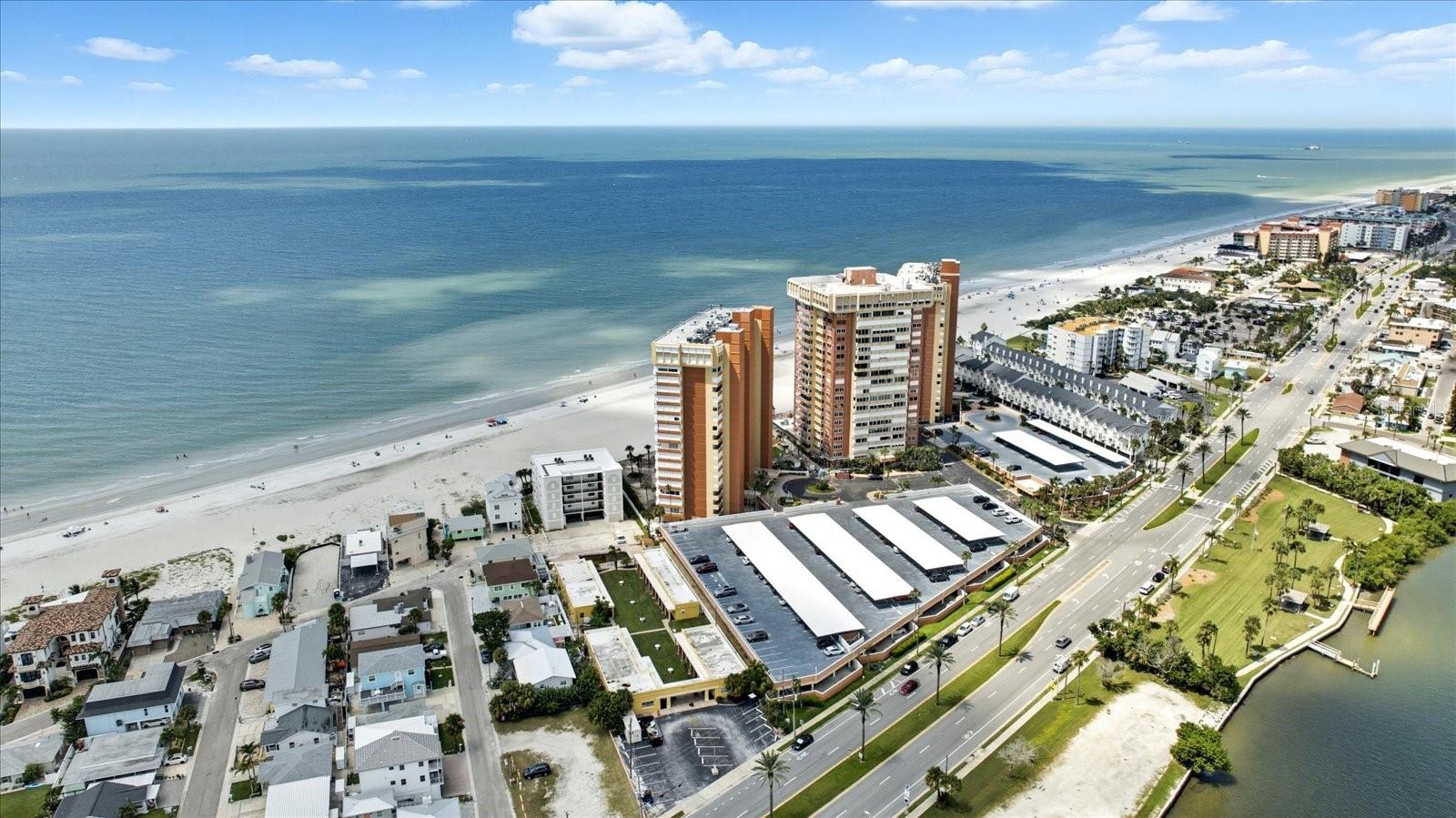REDINGTON TOWERS 1 CONDO - Residential