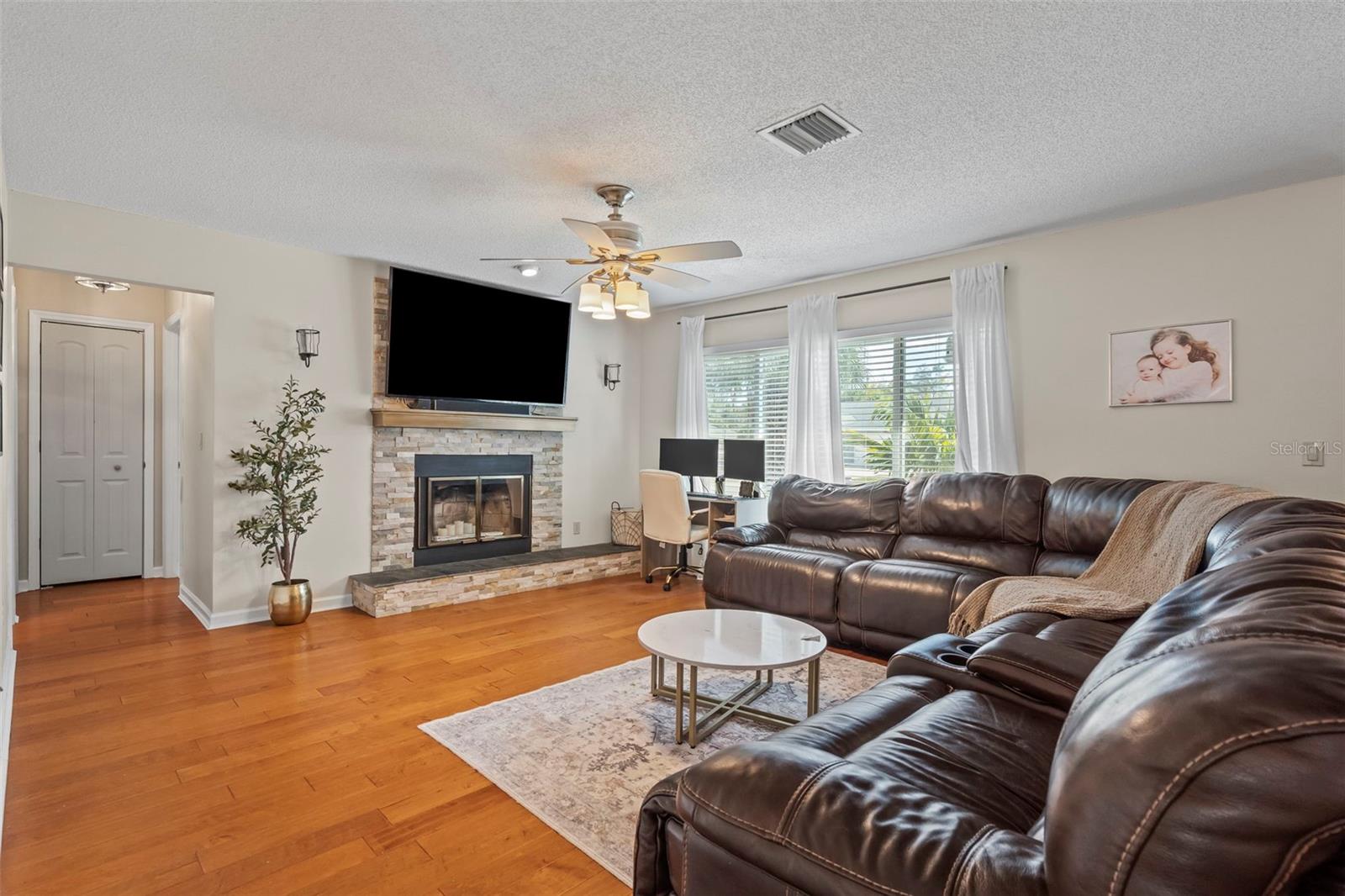PORT CHARLOTTE SUB 01 - Residential