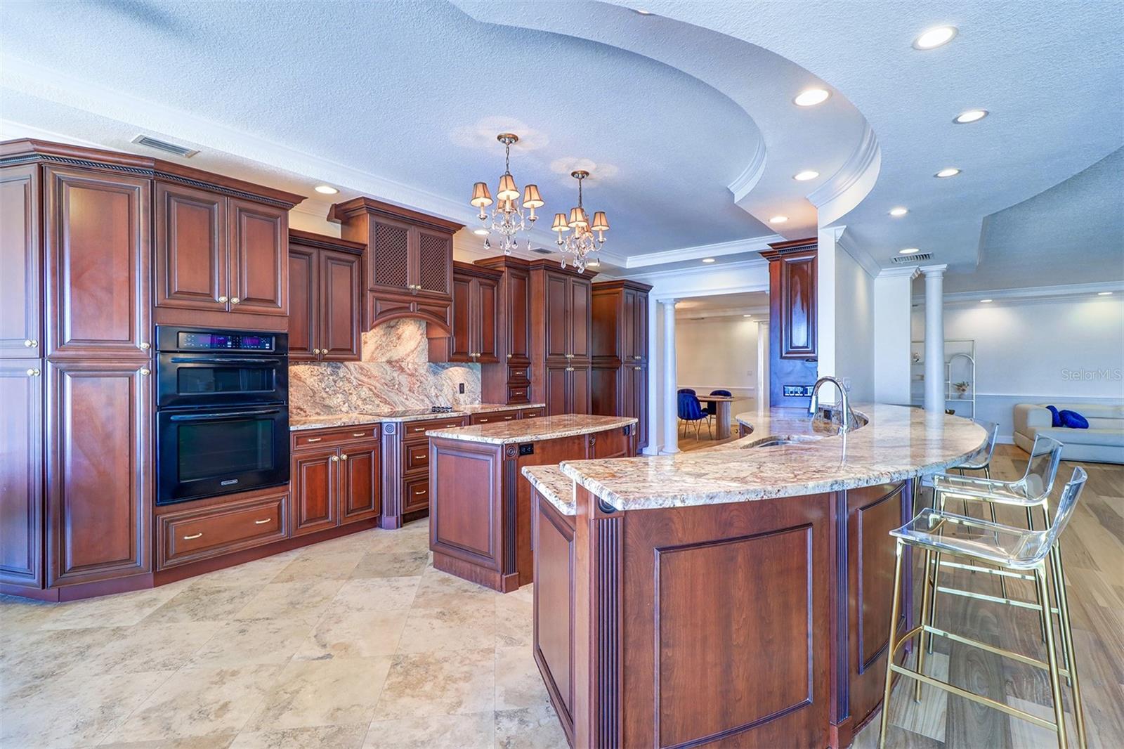 VILLA PARK ESTATES - Residential Lease