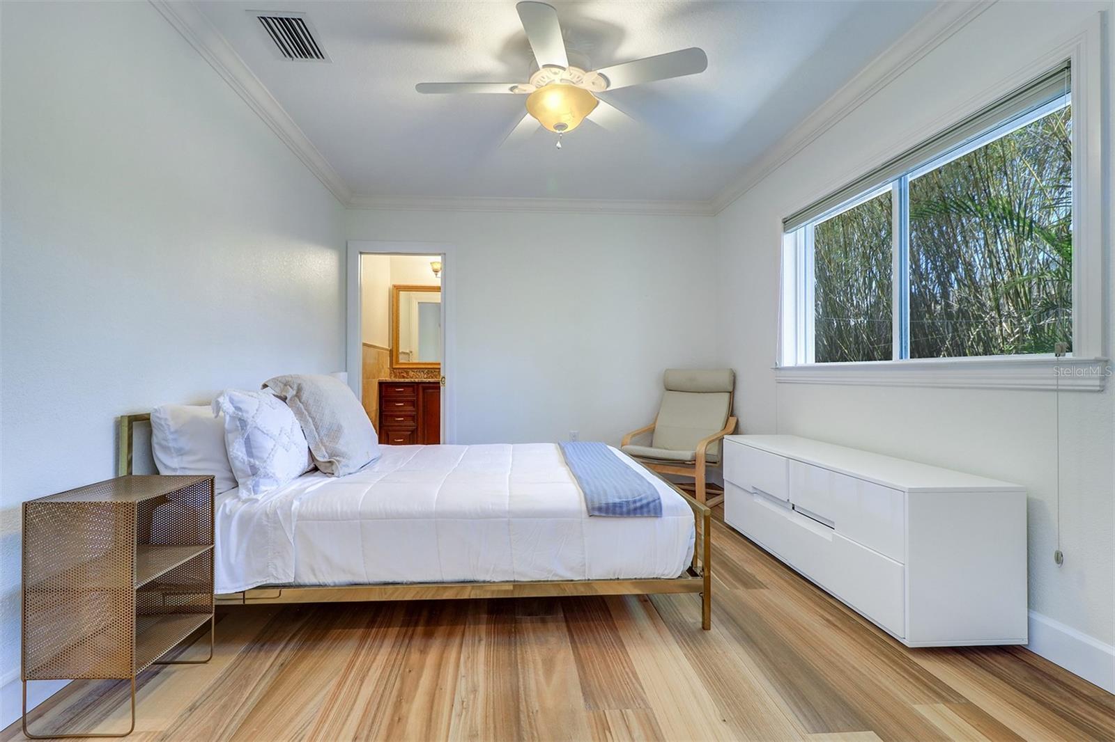 VILLA PARK ESTATES - Residential Lease