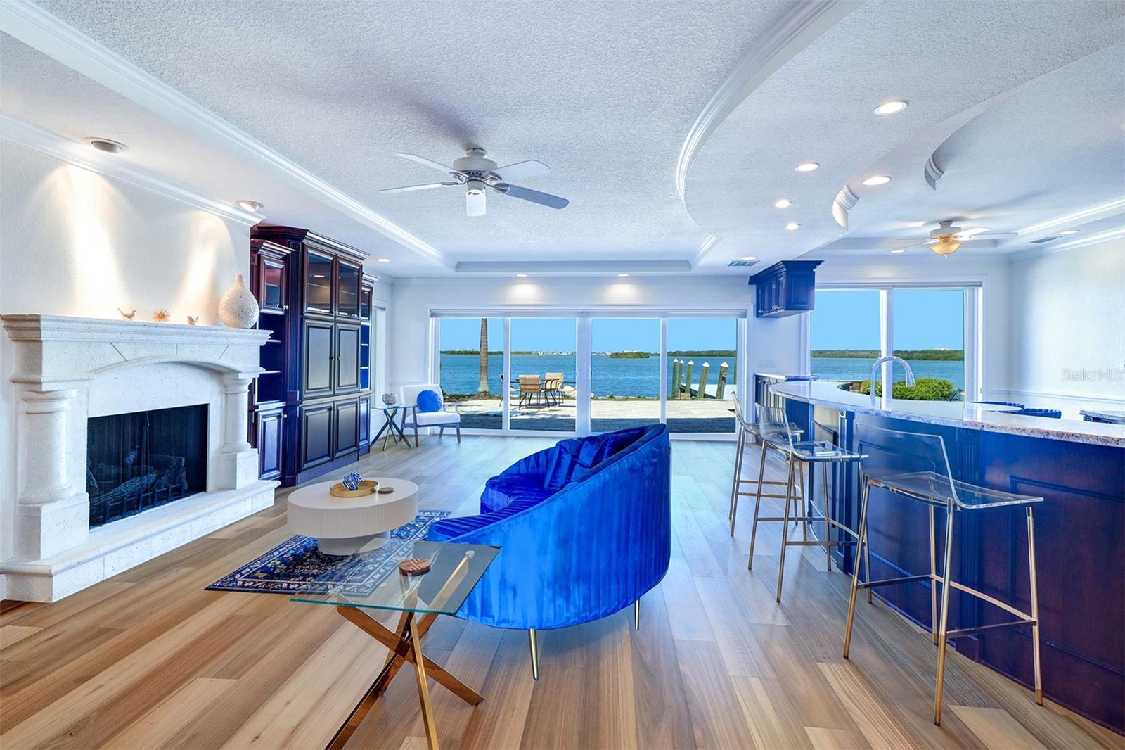 VILLA PARK ESTATES - Residential Lease