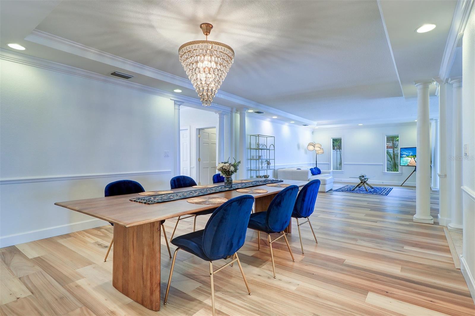 VILLA PARK ESTATES - Residential Lease