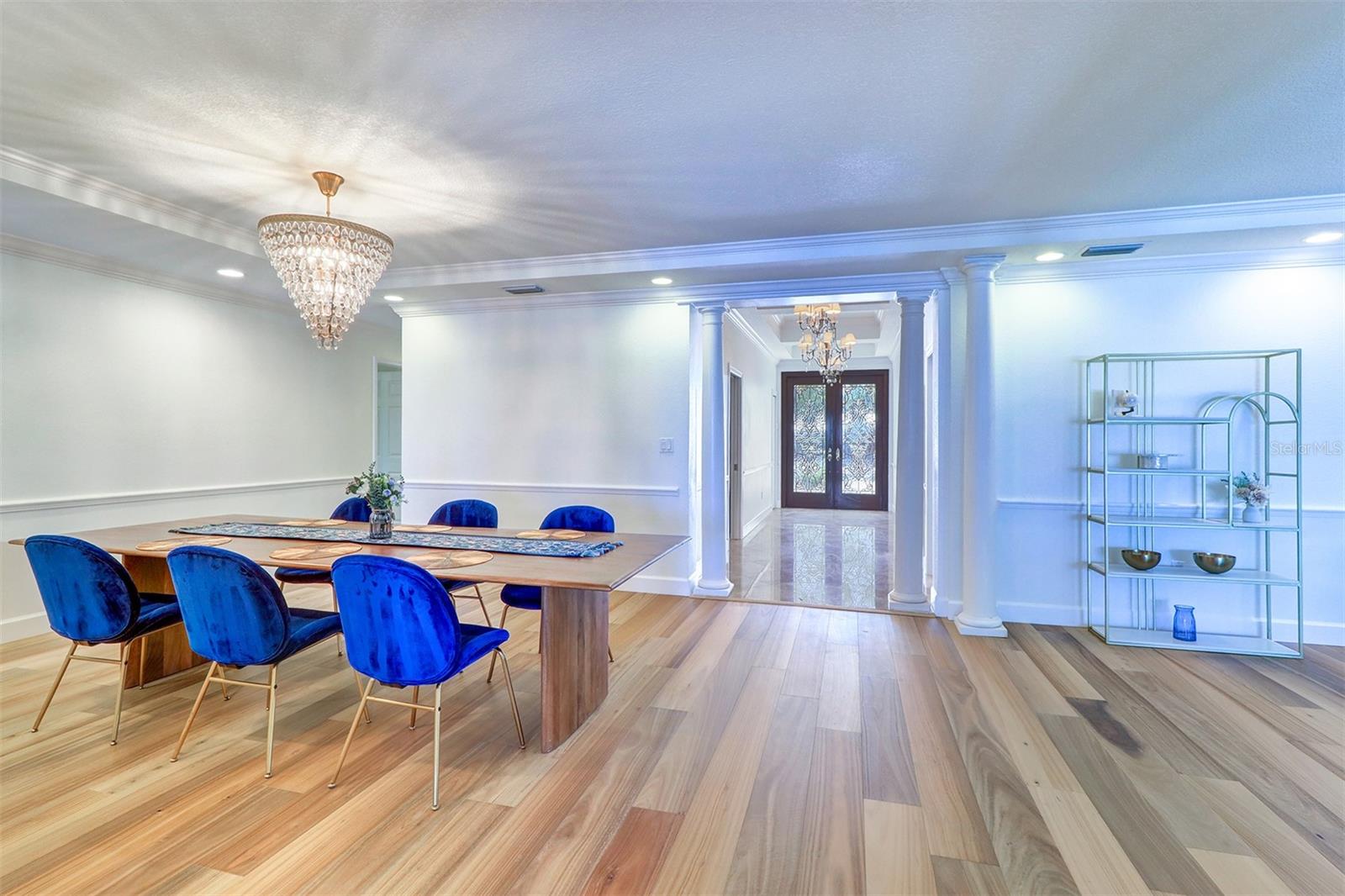 VILLA PARK ESTATES - Residential Lease