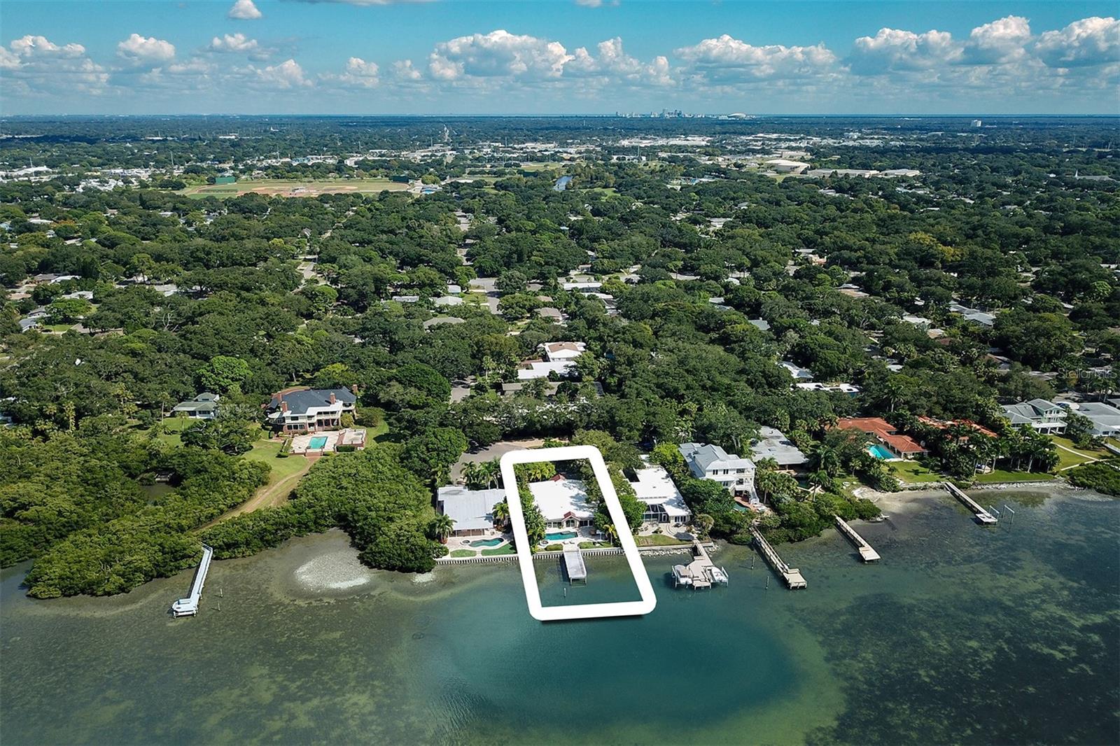 VILLA PARK ESTATES - Residential Lease