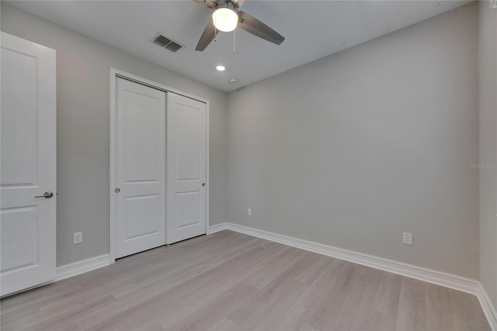 ESTANCIA PH 4 - Residential Lease