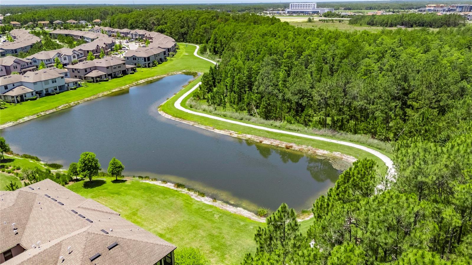 ESTANCIA PH 4 - Residential Lease