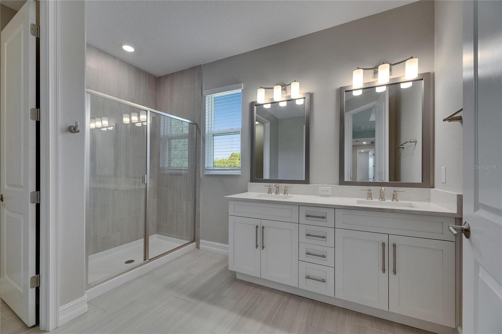 ESTANCIA PH 4 - Residential Lease