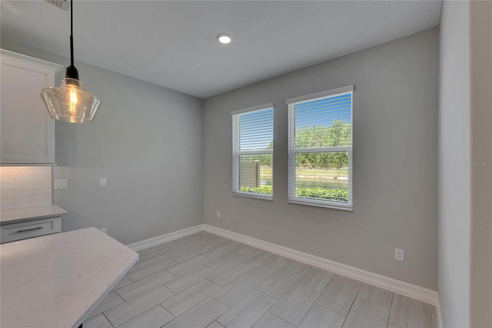 ESTANCIA PH 4 - Residential Lease