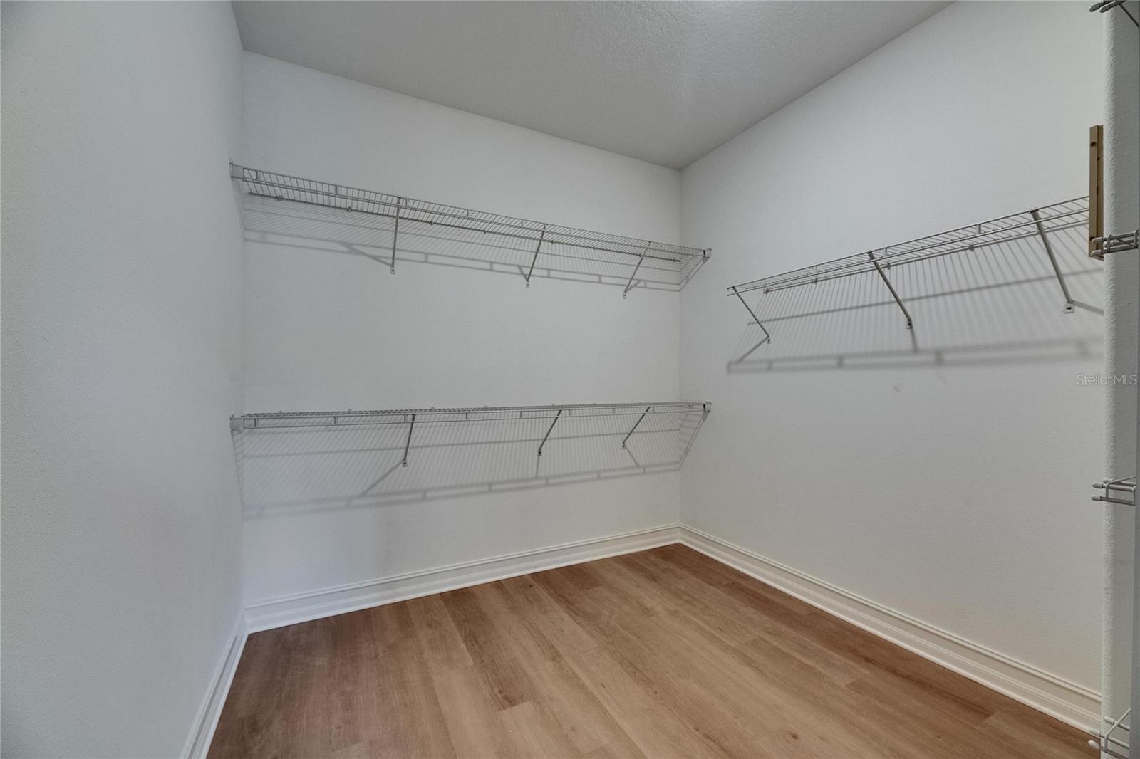 ESTANCIA PH 4 - Residential Lease