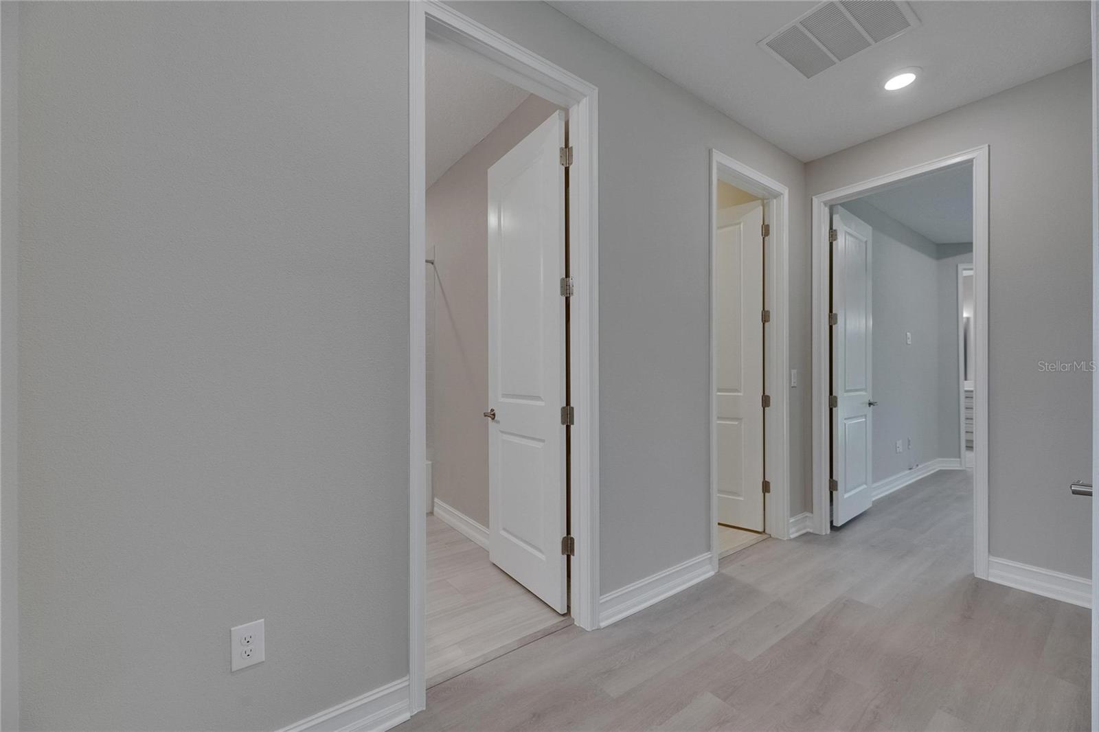 ESTANCIA PH 4 - Residential Lease