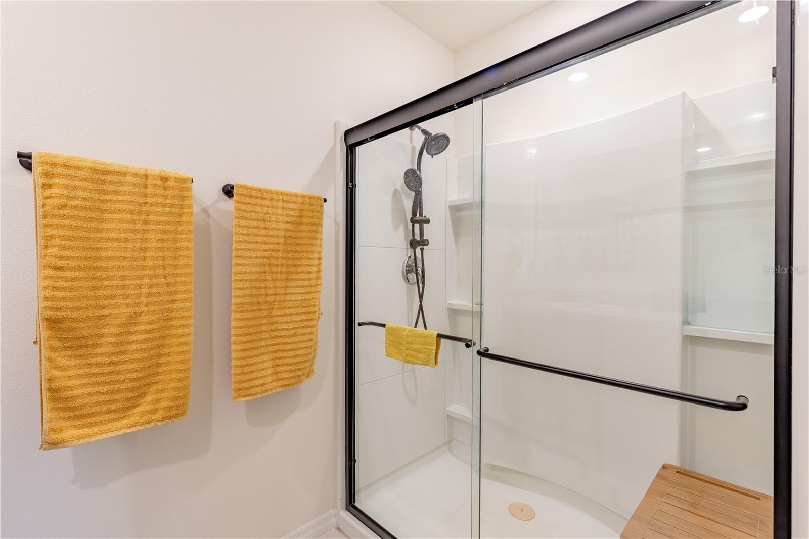 ELMWOOD - Residential