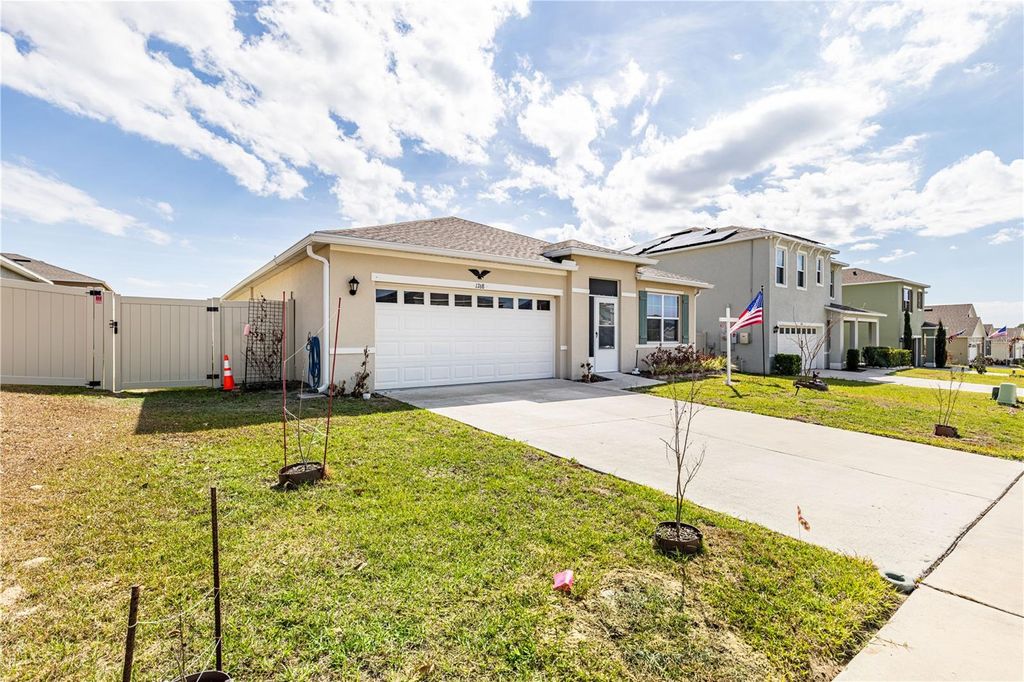 Photo of 1768 Henin Circle, Tavares, FL 32778 (MLS # G5108901)