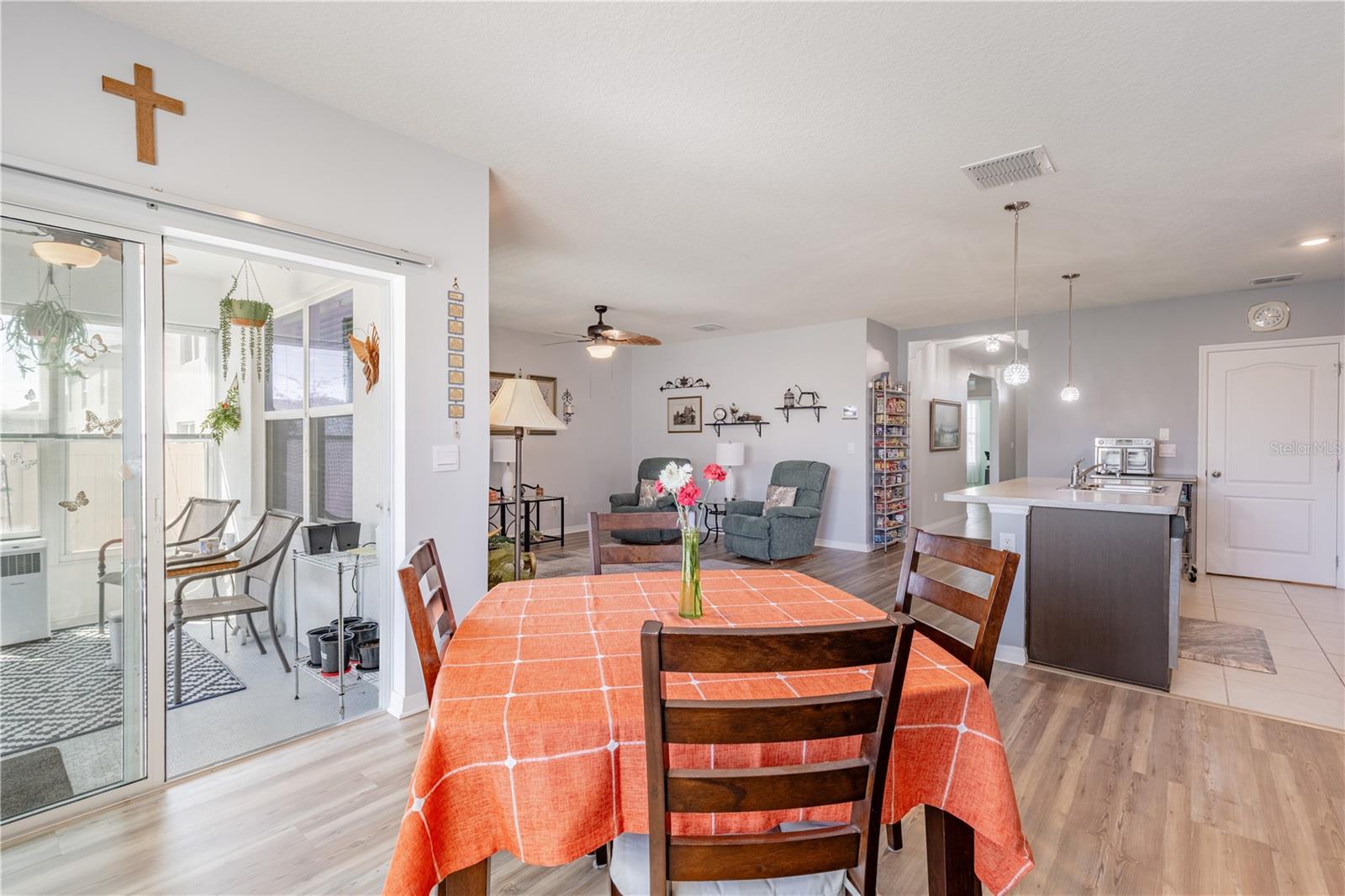 ELMWOOD - Residential