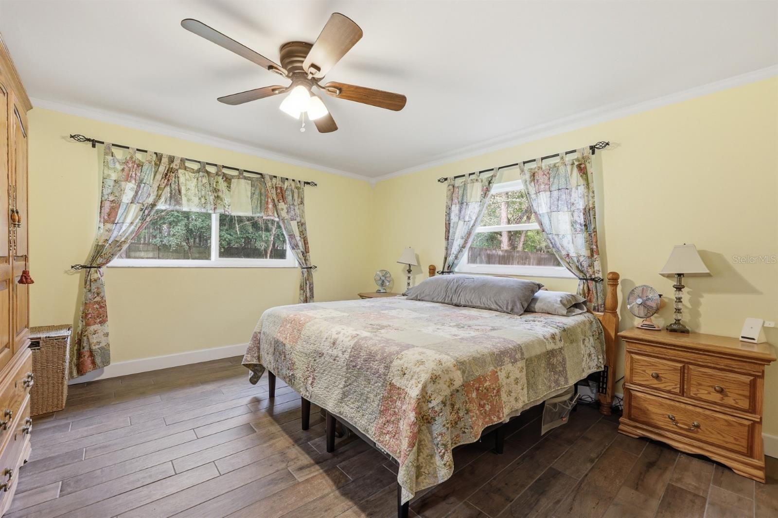 WINDWARD MEADOWS - Residential