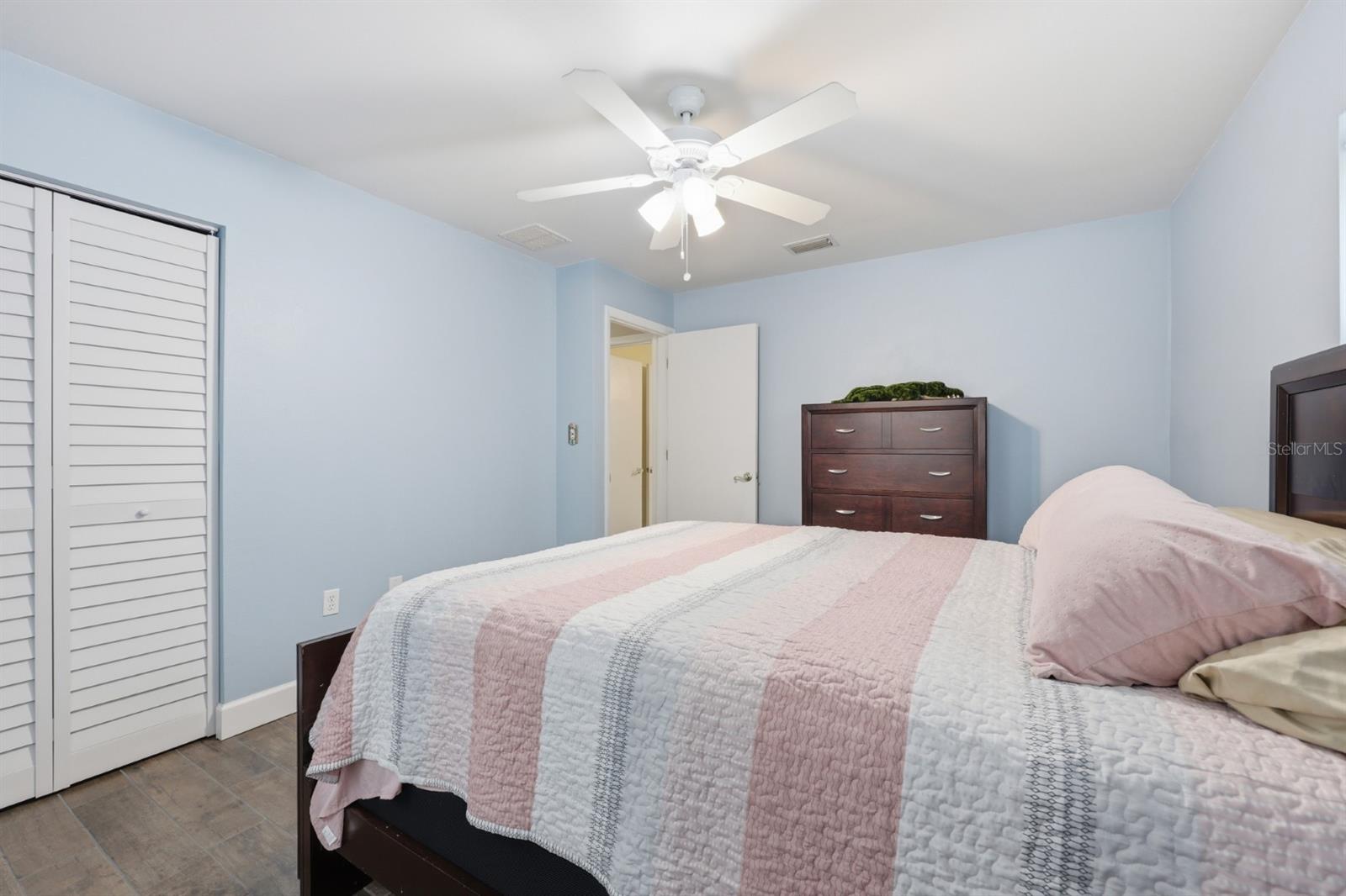 WINDWARD MEADOWS - Residential