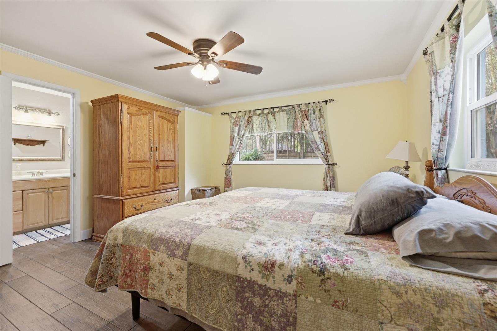 WINDWARD MEADOWS - Residential