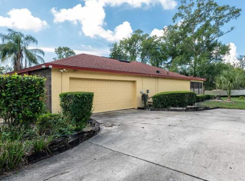 A home in APOPKA