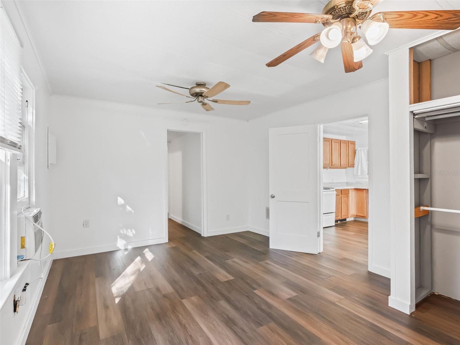 PANACOOCHEE RETREATS - Residential