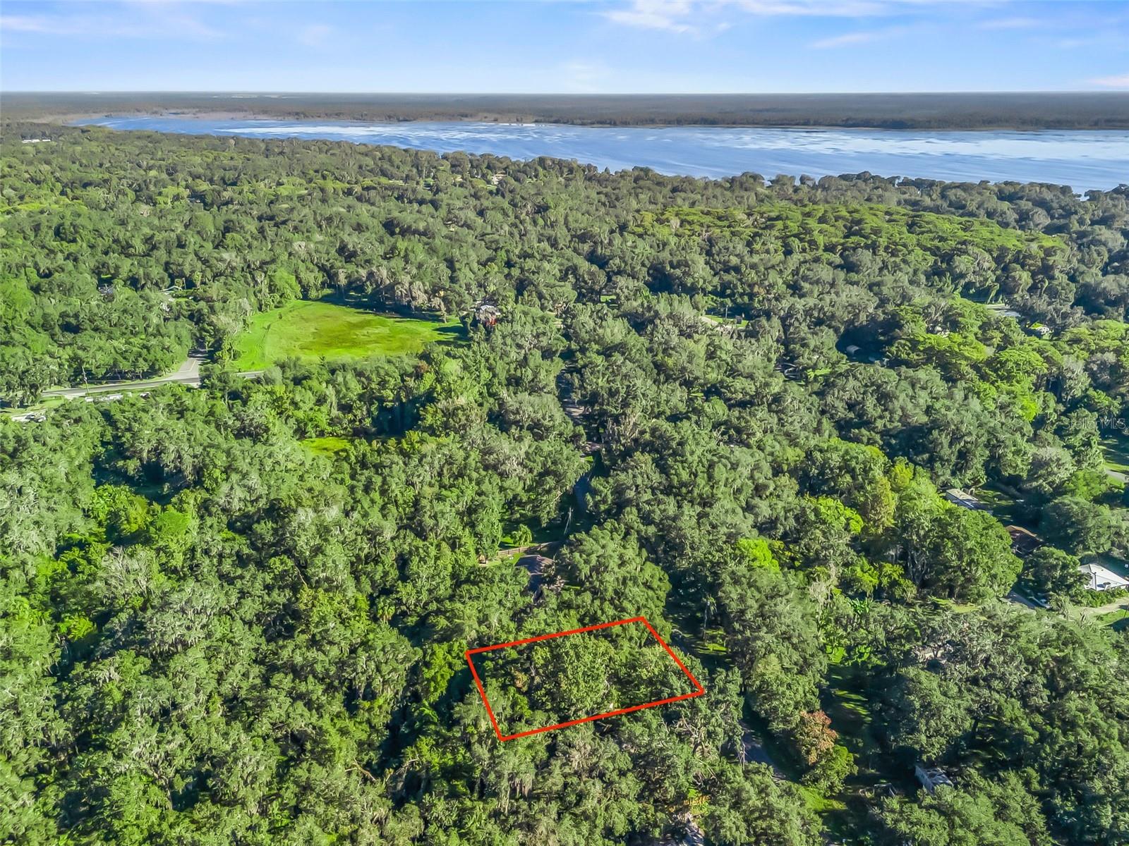 PANACOOCHEE RETREATS - Residential