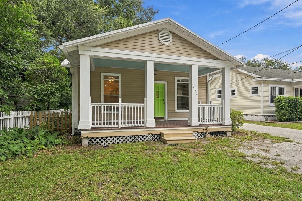 Photo of 1242 New York Avenue, Dunedin, FL 34698 (MLS # TB8552744)