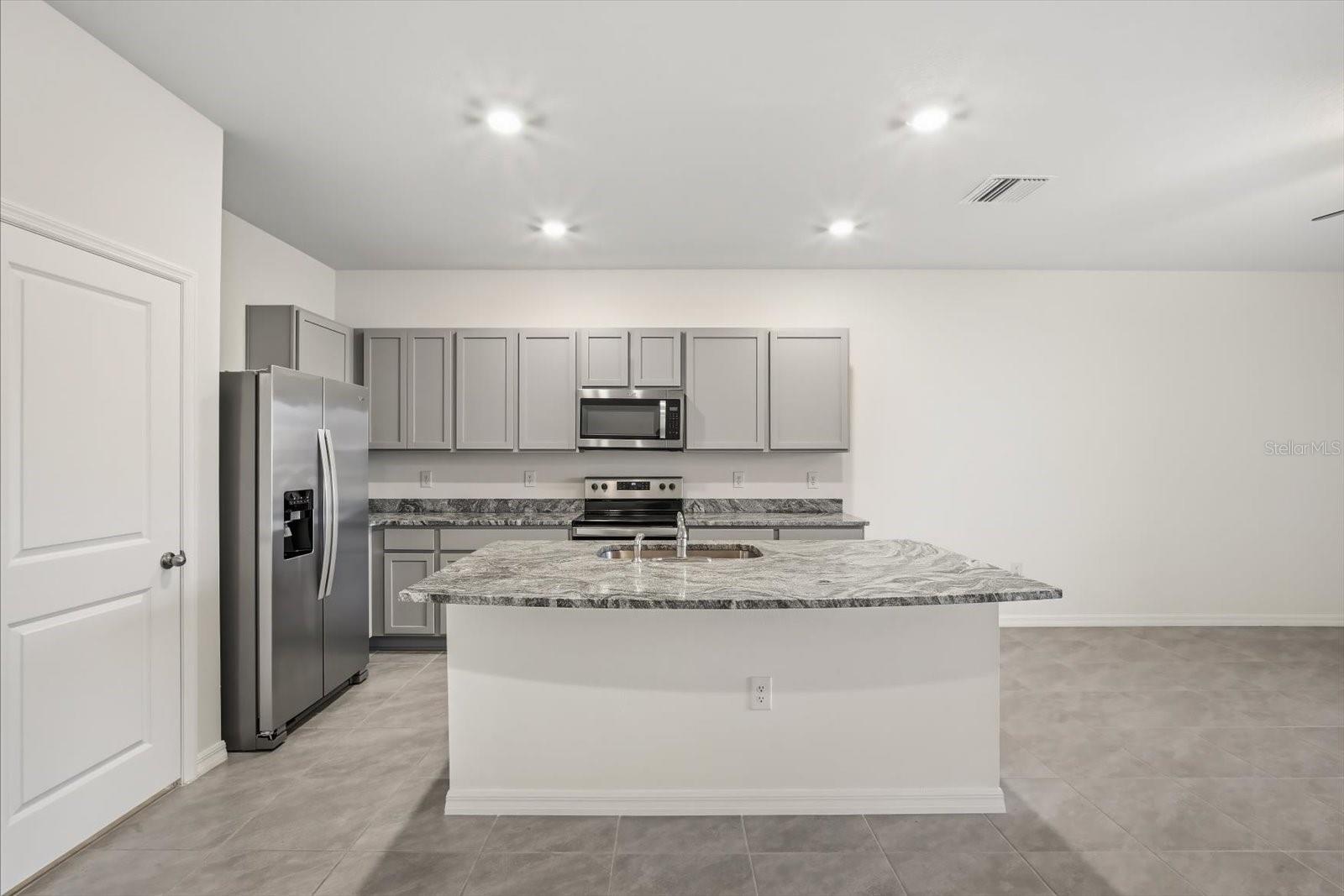 32335 TURTLE GRACE LOOP