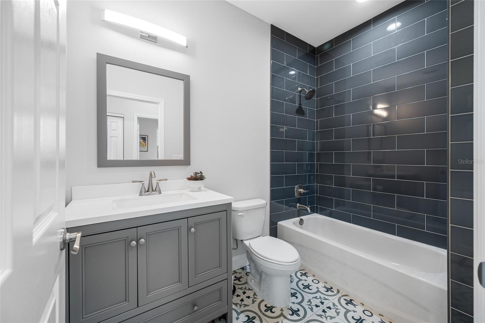 HARRIS SCHOOL SUB 2 - Residential