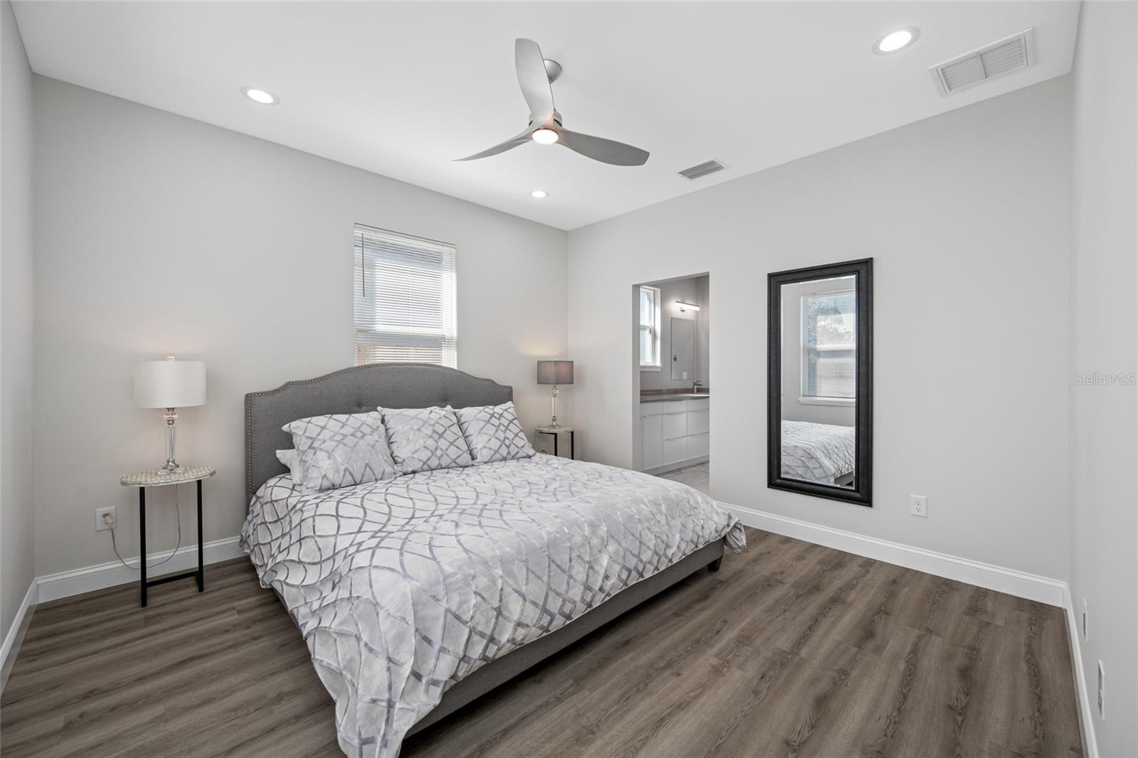 HARRIS SCHOOL SUB 2 - Residential