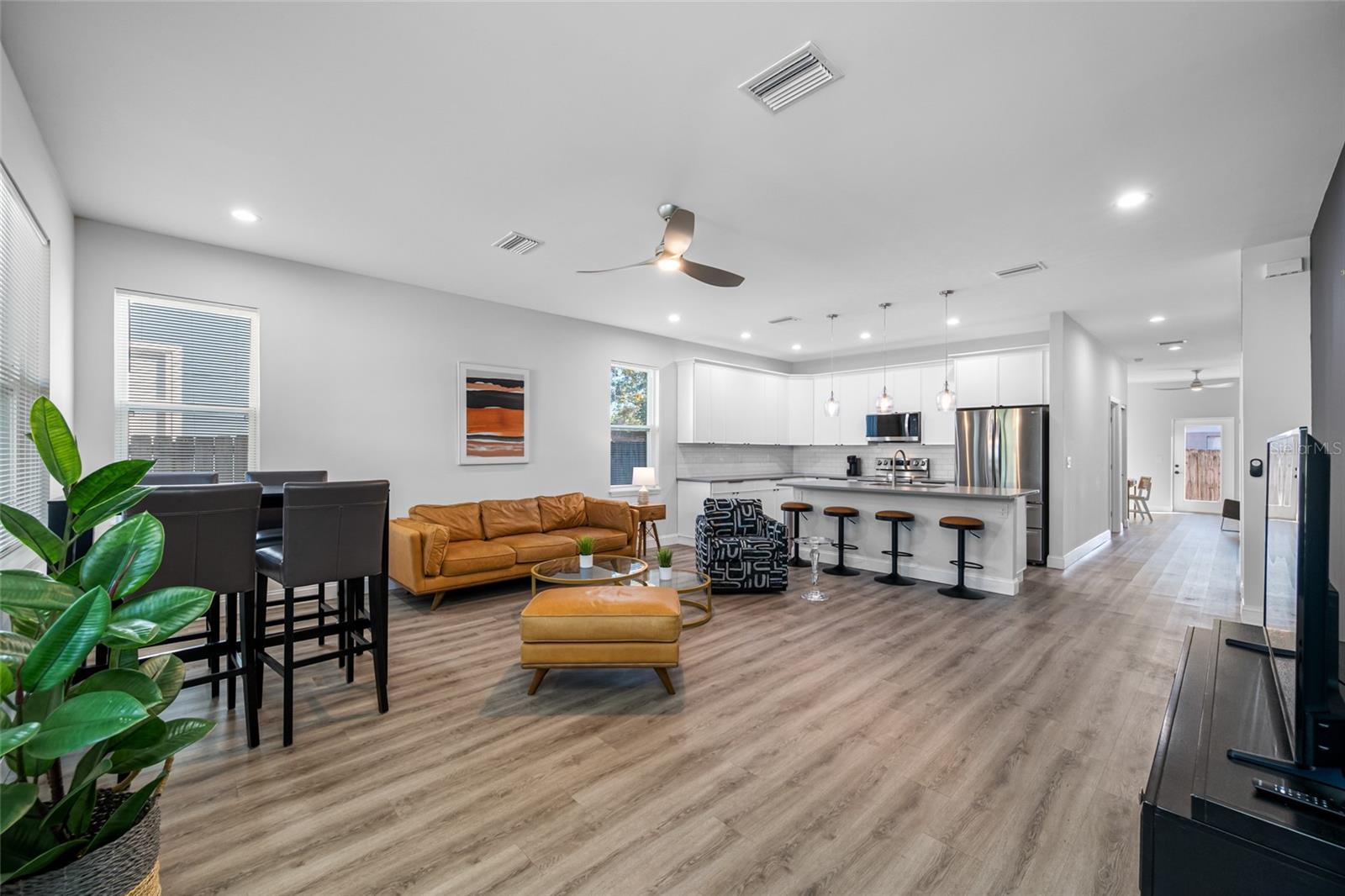 HARRIS SCHOOL SUB 2 - Residential