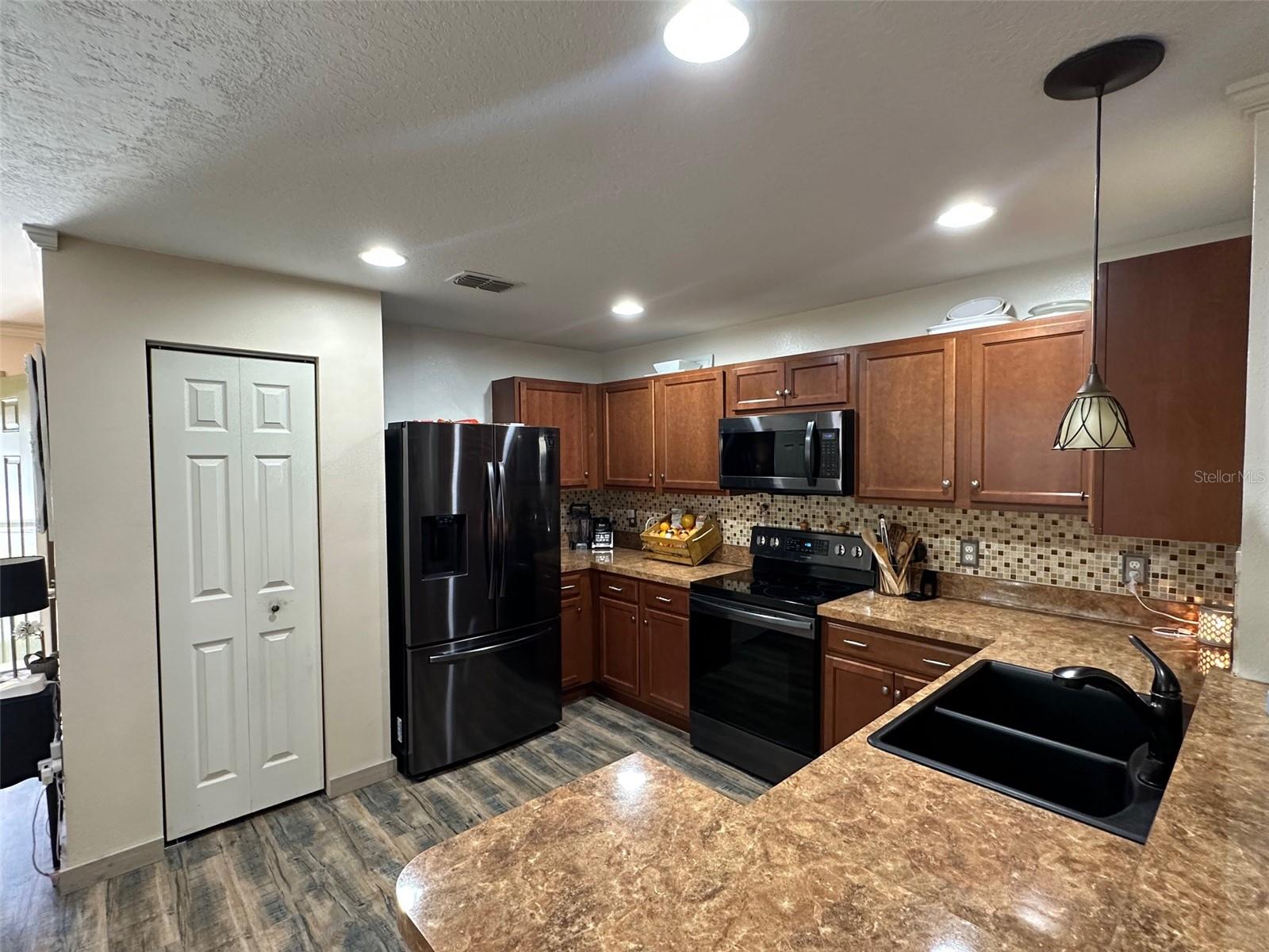 LANDINGS AT SUGAR MILL - Residential Lease