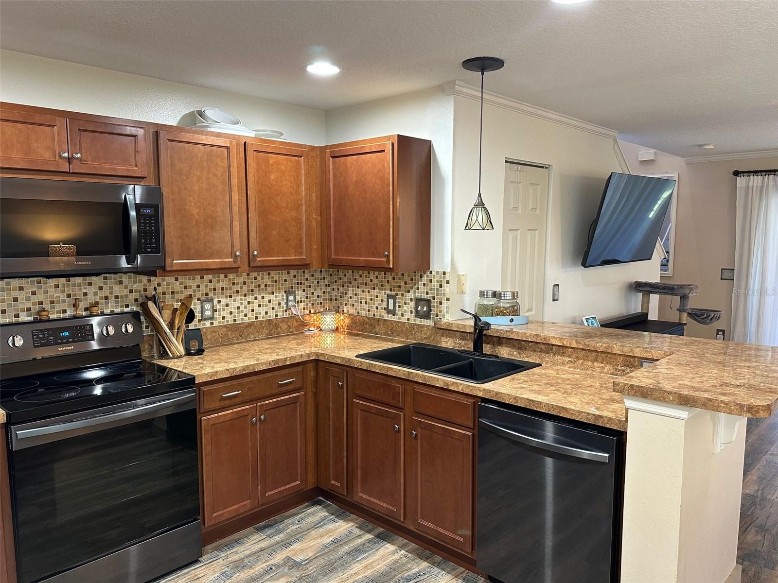 LANDINGS AT SUGAR MILL - Residential Lease