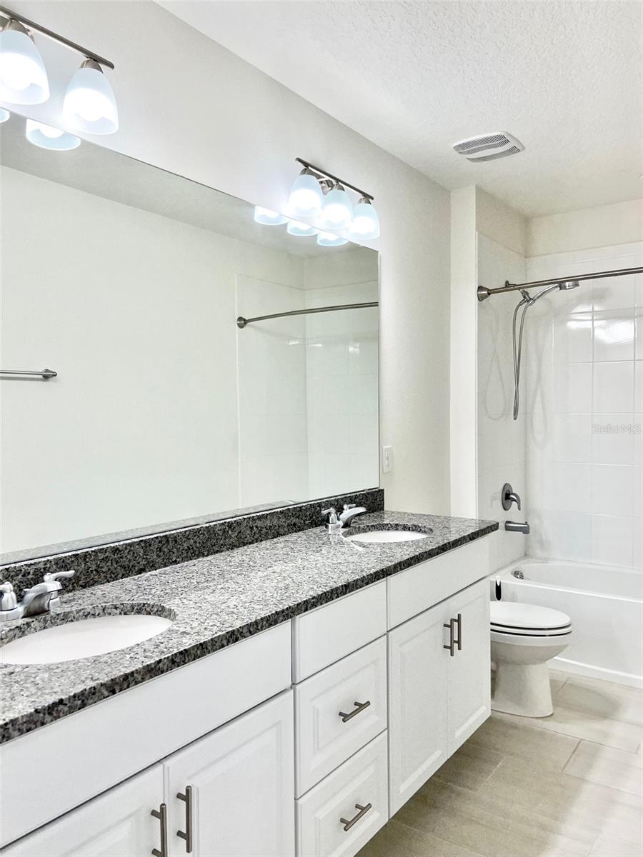 WATERLEIGH PH 3A - Residential Lease