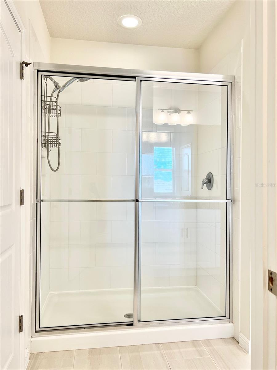 WATERLEIGH PH 3A - Residential Lease