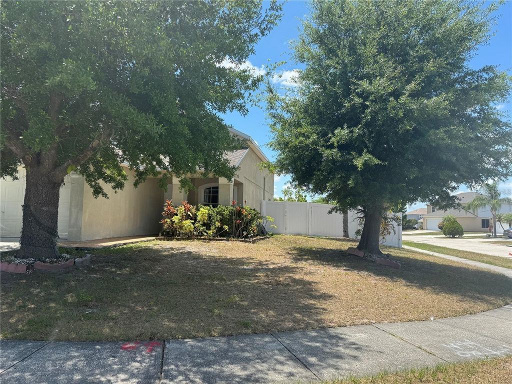 Photo of 2112 Jessa Drive, Kissimmee, FL 34743 (MLS # S5141820)