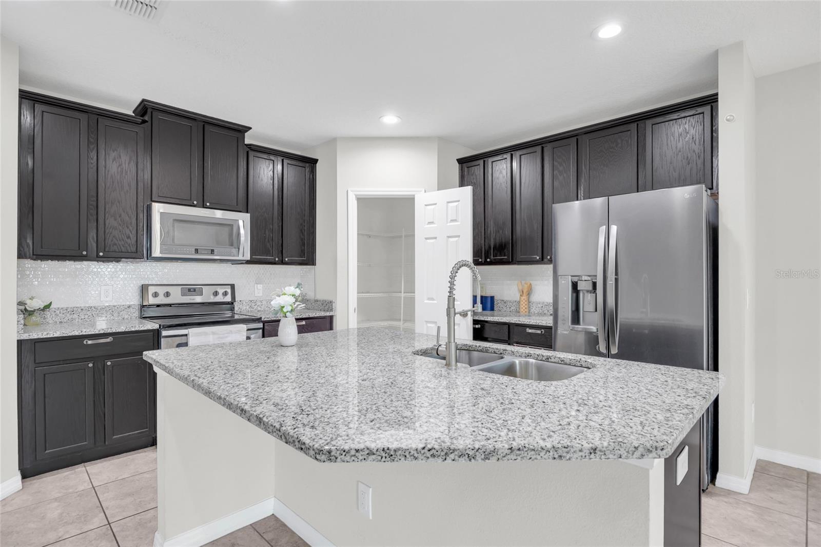 SARATOGA PARK PH 4B - Residential